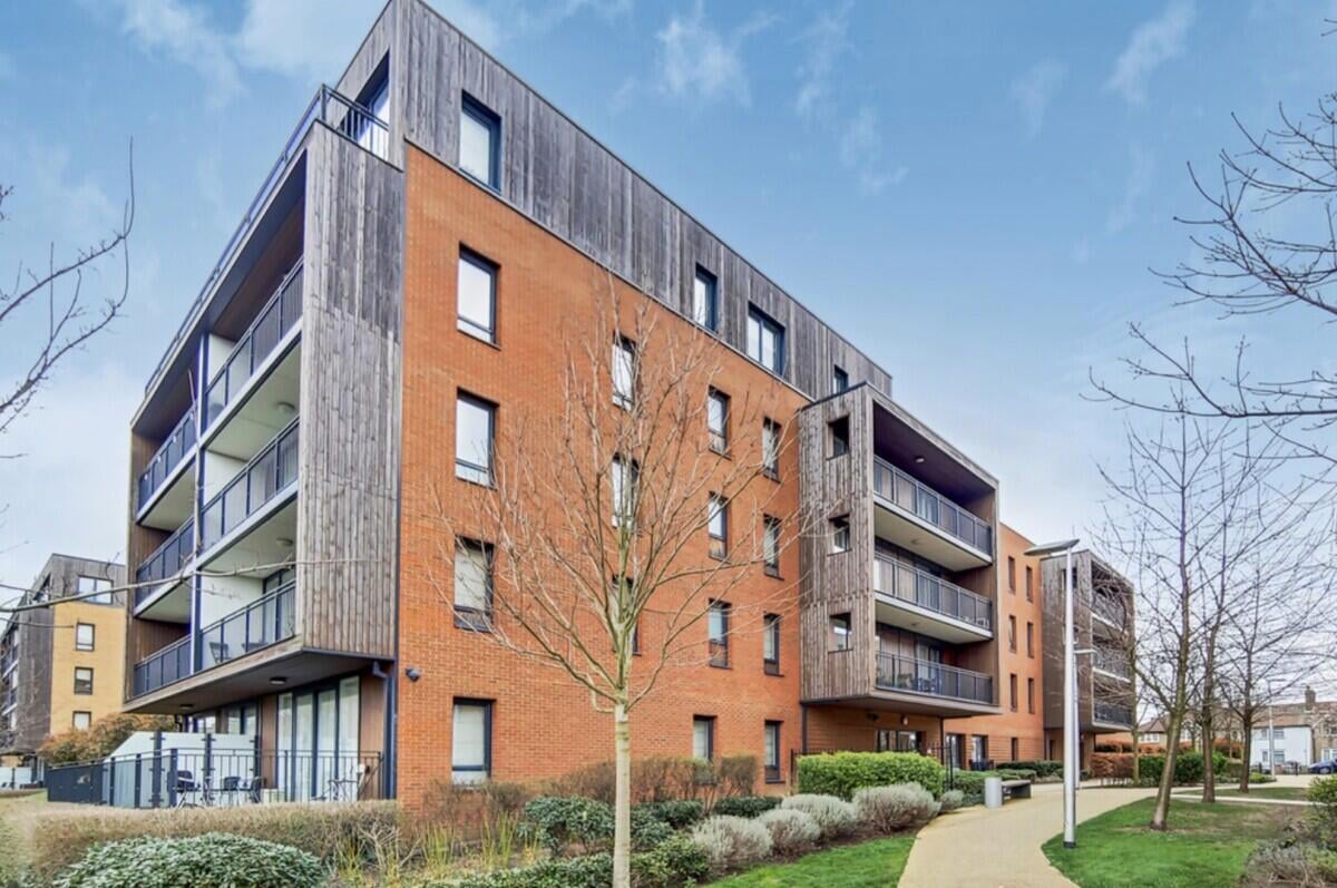 Johnson Court at Kidbrooke Village
